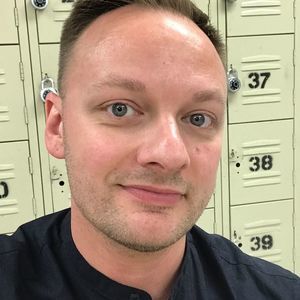 Meet your Posher, Todd